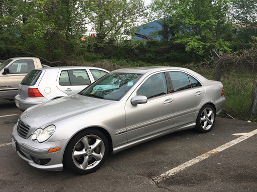 Used Car Dealer «Fairfax Motors», reviews and photos, 9909 Main Street, Fairfax, VA 22031, USA