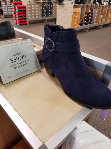 Shoe Store «DSW Designer Shoe Warehouse», reviews and photos, 2201 S Interstate 35 E, Denton, TX 76205, USA