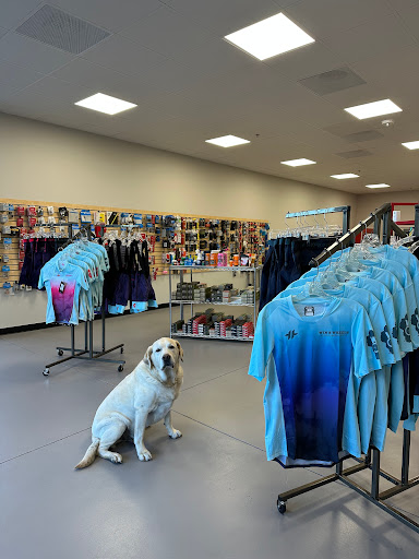 Win's Wheels, Inc. shop front