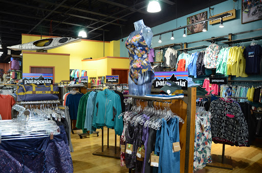 Outdoor Sports Store «Quest Outdoors», reviews and photos, 4600 Shelbyville Rd Suite 133, Louisville, KY 40207, USA