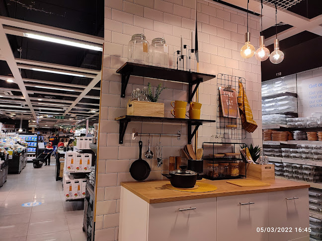 Clas Ohlson - Hardware store
