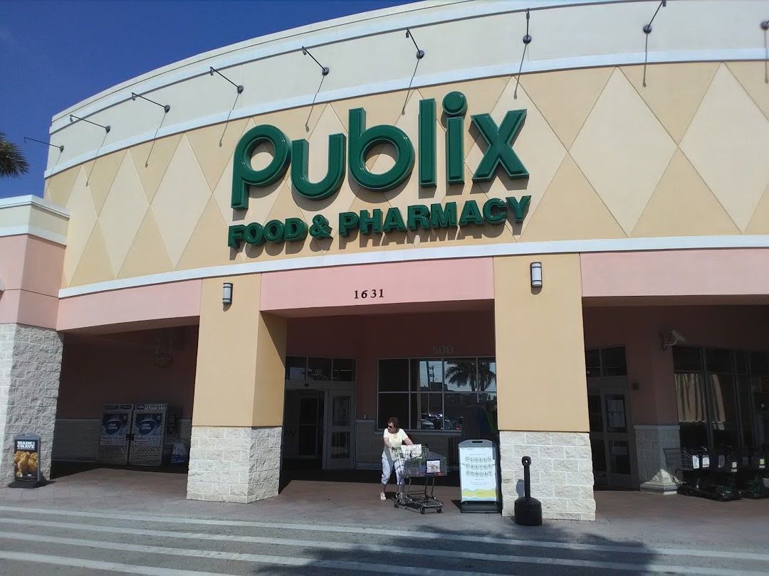 Publix Super Market at Coral Pointe Shopping Center