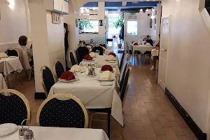 Salamis Greek Taverna image