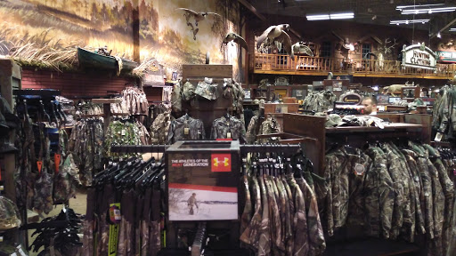 Sporting Goods Store «Bass Pro Shops», reviews and photos, 323 Opry Mills Dr, Nashville, TN 37214, USA