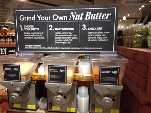 Grocery Store «The Fresh Market», reviews and photos, 11 Essington Dr, Hingham, MA 02043, USA