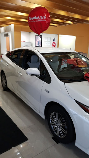 Toyota Dealer «Koons Arlington Toyota», reviews and photos, 4045 Lee Hwy, Arlington, VA 22207, USA