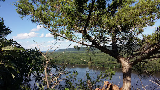 Visitor Center «Effigy Mounds National Monument Visitor Center», reviews and photos, 151 IA-76, Harpers Ferry, IA 52146, USA