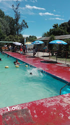 Piscina Los Aromos