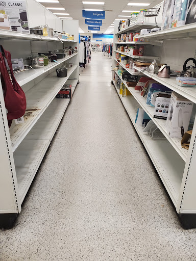 Clothing Store «Ross Dress for Less», reviews and photos, 352 S College Rd, Wilmington, NC 28403, USA