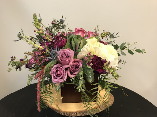 Florist «Flowers To Go», reviews and photos, 19045 WA-305, Poulsbo, WA 98370, USA