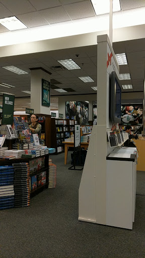 Book Store «Barnes & Noble», reviews and photos, 122 Brandon Town Center Dr, Brandon, FL 33511, USA