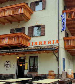 Birreria Corso Italia, 15, 32022 Alleghe BL, Italia