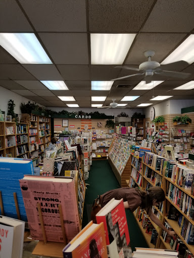 Book Store «Womrath Book Shop», reviews and photos, 76 Pondfield Rd, Bronxville, NY 10708, USA