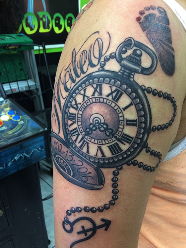 Tattoo Shop «Electric Voodoo Tattoo», reviews and photos, 34 Union Way # A, Vacaville, CA 95687, USA