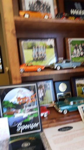 Auto Repair Shop «Hot Rod Dreamworks & Collision Repair LLC», reviews and photos, 24315 S Hwy 99 E, Canby, OR 97013, USA