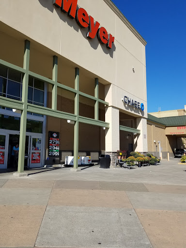 Grocery Store «Fred Meyer», reviews and photos, 22855 NE Park Ln, Troutdale, OR 97060, USA
