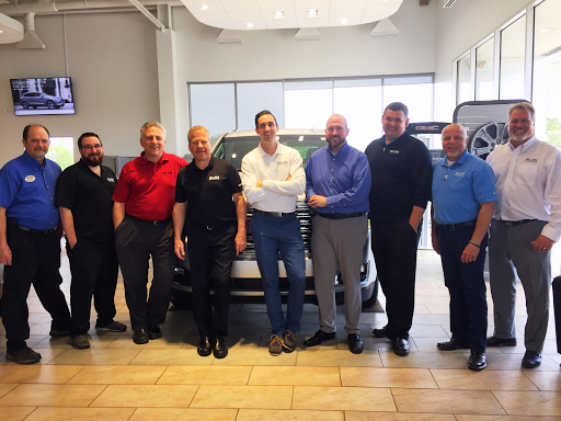 Car Dealer «Sellers Buick GMC», reviews and photos, 38000 Grand River Ave, Farmington, MI 48335, USA