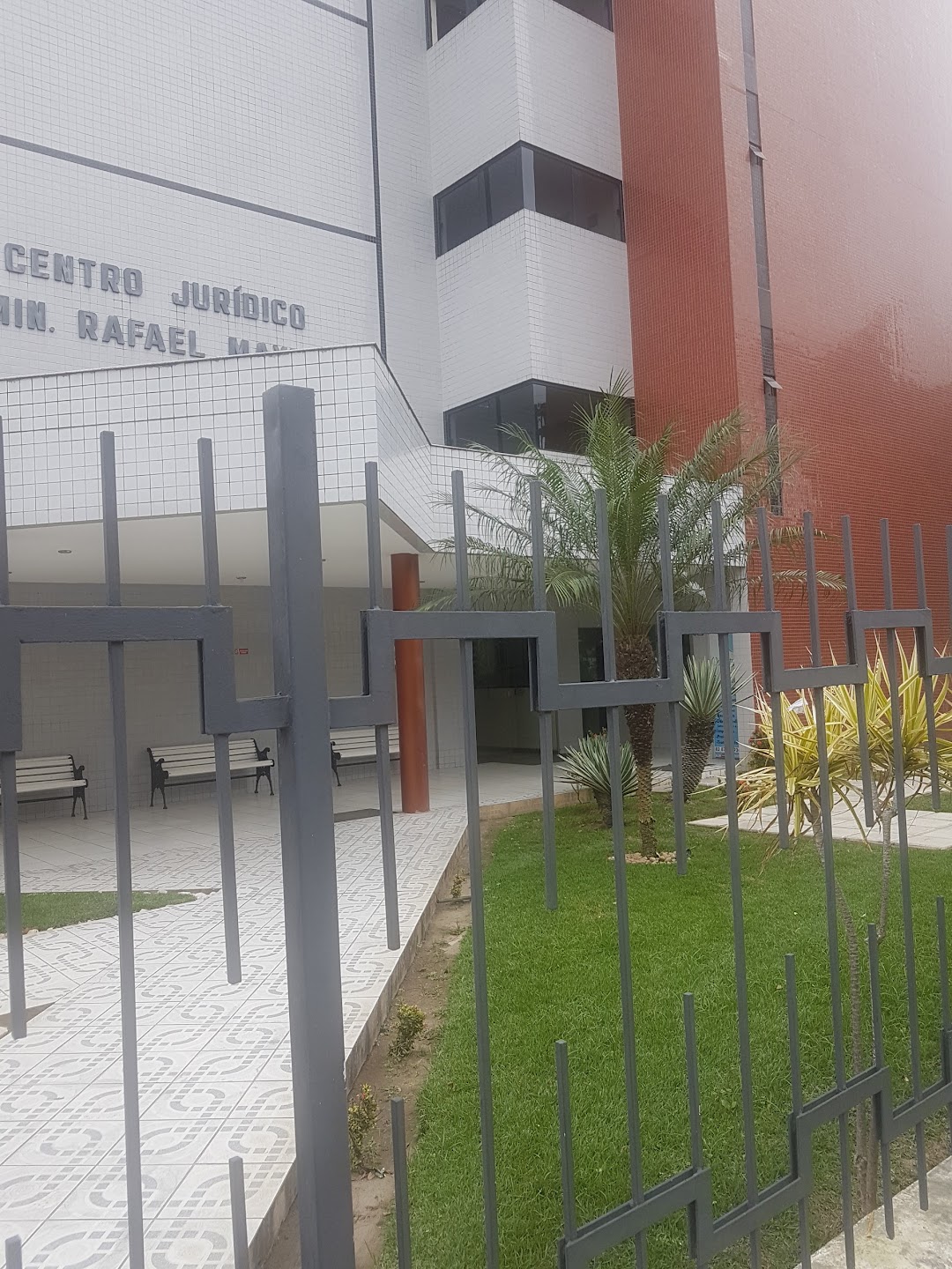 Centro Jurídico Rafael Mayer