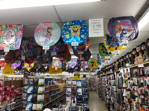 Variety Store «Dollar Store», reviews and photos, 384 Gratiot Ave, Charter Twp of Clinton, MI 48036, USA