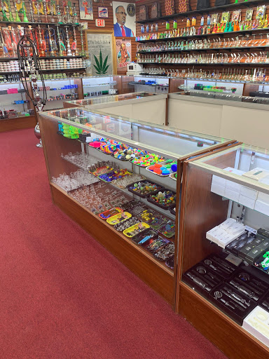 Tobacco Shop «oasis smoke shop», reviews and photos, 4212 Union Rd, Cheektowaga, NY 14225, USA