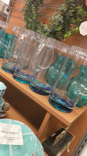 Department Store «T.J. Maxx», reviews and photos, 2711 S Rochester Rd, Rochester Hills, MI 48307, USA