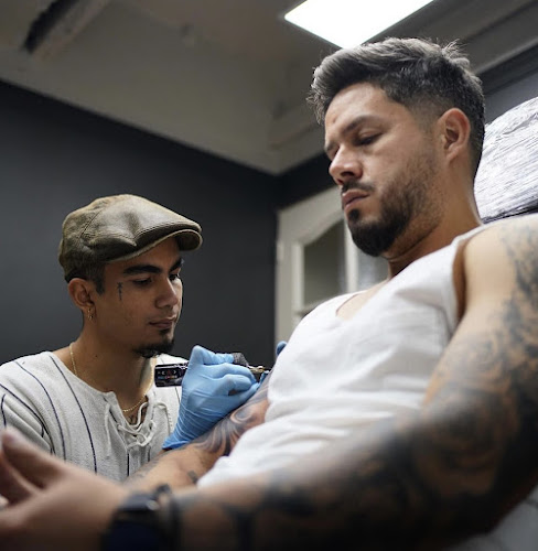 Snow Crew Studio - Tattoo Studio & Gallery - Recoleta