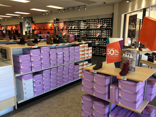 Shoe Store «Rack Room Shoes», reviews and photos, 4101 Roswell Rd #402, Marietta, GA 30062, USA