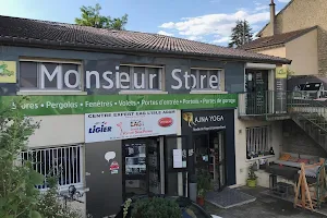 Monsieur Store - Fenêtres - Volets - Portails image