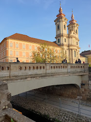 Eger és a Bükk kalandkönyve