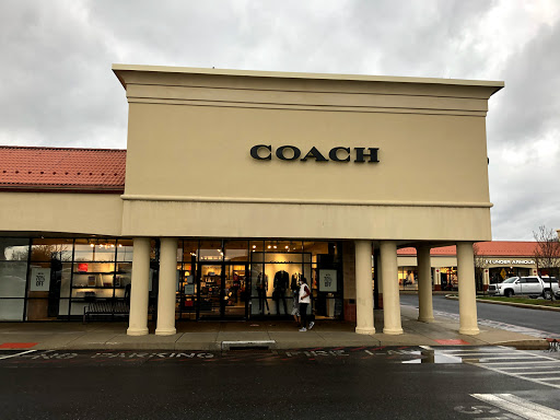 Outlet Mall «Tanger Outlet Hershey», reviews and photos, 46 Outlet Square, Hershey, PA 17033, USA