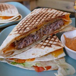 Photo n°80 de Cosy Tacos Bastide à Bordeaux ()