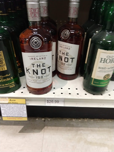 Liquor Store «Applejack Wine & Spirits», reviews and photos, 3320 Youngfield St, Wheat Ridge, CO 80033, USA