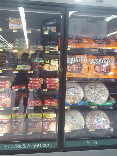 Supermarket «Walmart Neighborhood Market», reviews and photos, 941 Alamo Dr, Vacaville, CA 95687, USA