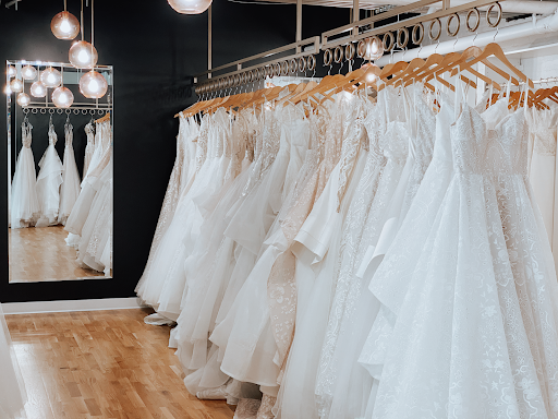 Bridal Shop «Rhylan Lang Bridal», reviews and photos, 120 Regency Pkwy, Omaha, NE 68114, USA