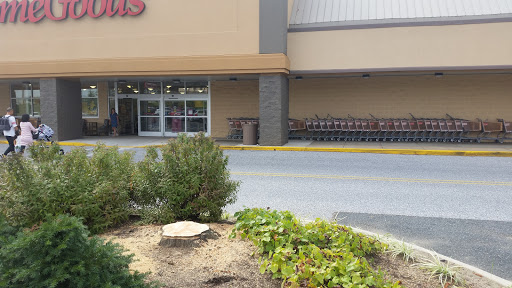 Shopping Mall «Constant Friendship Shopping Center», reviews and photos, 3438 Emmorton Rd, Abingdon, MD 21009, USA