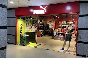 PUMA Store image