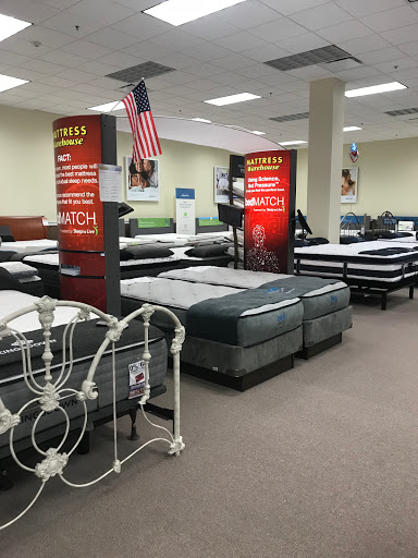 Mattress Store «Mattress Warehouse of Forked River», reviews and photos, 306 N Main St, Lanoka Harbor, NJ 08734, USA