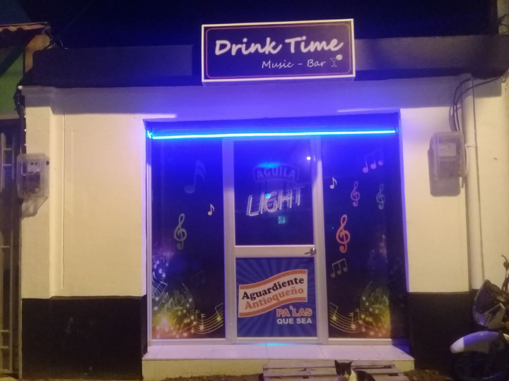 DRINK TIME music bar