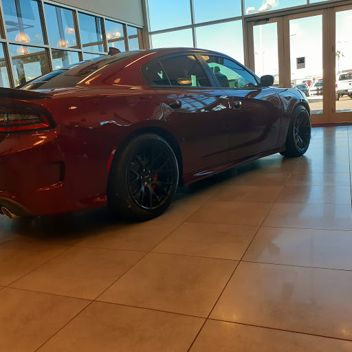 Toyota Dealer «Larry H. Miller Toyota Peoria», reviews and photos, 8633 W Bell Rd, Peoria, AZ 85382, USA