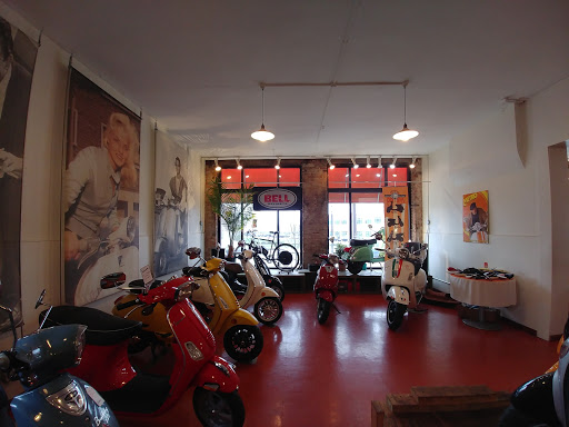 Motor Scooter Dealer «Metro Scooter», reviews and photos, 3716 Montgomery Rd, Cincinnati, OH 45207, USA