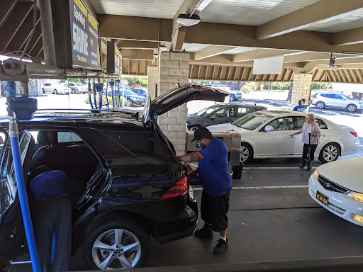 Car Wash «Village Hand Wash», reviews and photos, 3369 Thousand Oaks Blvd, Thousand Oaks, CA 91362, USA