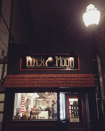 Tattoo Shop «Black Moon Tattoo», reviews and photos, 819 E Johnson St, Madison, WI 53703, USA