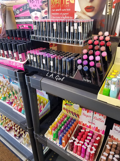 Beauty Supply Store «Hanini Plus discount hair and beauty supplies», reviews and photos, 340 Broad St, Elyria, OH 44035, USA