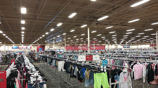 Clothing Store «Burlington Coat Factory», reviews and photos, 8204 S Orange Blossom Trail, Orlando, FL 32809, USA