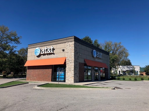 Cell Phone Store «AT&T Authorized Retailer - Jeffersonville», reviews and photos, 3111 E 10th St, Jeffersonville, IN 47130, USA