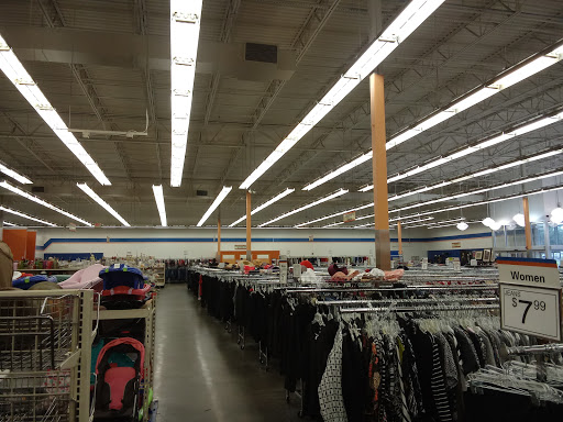 Donations Center «Goodwill Donation Center», reviews and photos