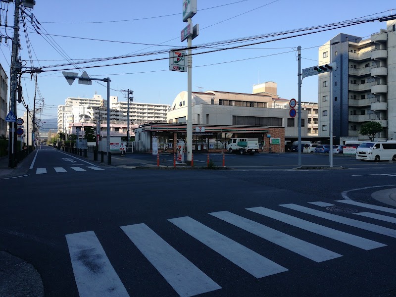 セブン-イレブン 福岡姪浜駅西店