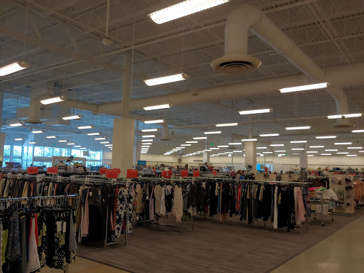 Department Store «Nordstrom Rack Palm Beach Outlets», reviews and photos, 1865 Palm Beach Lakes Blvd, West Palm Beach, FL 33401, USA
