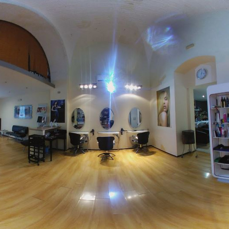 Hair Studio 129 Bari