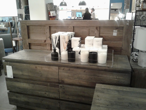 Furniture Store «west elm», reviews and photos, 1201 NW Couch St, Portland, OR 97209, USA